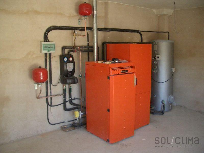 CUARTO DE CALDERAS CALEFACCION Y ACS DE PELLET
